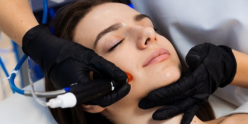Hydrafacial: Top 10 Benefits And Cost In India